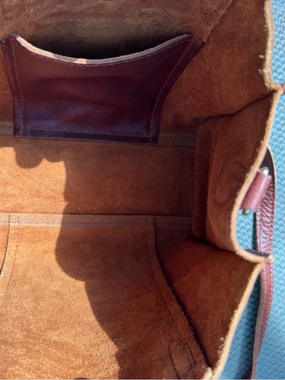 Portland Leather Classic Lola Crossbody Tote Bag - Nutmeg - Picture 4 of 4